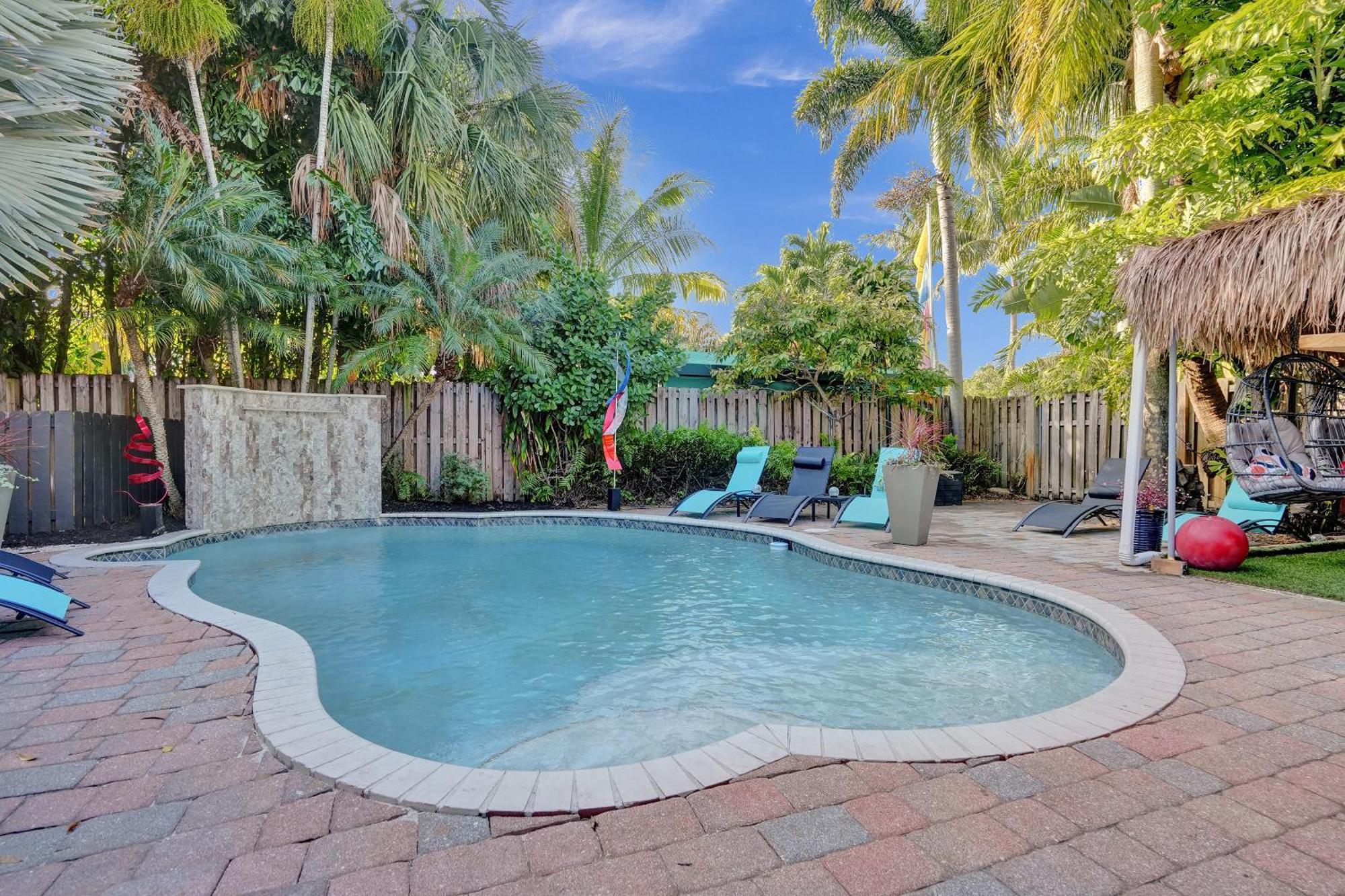 Kiki 3 - Men'S Clothing Optional Guest Houses Wilton Manors Экстерьер фото