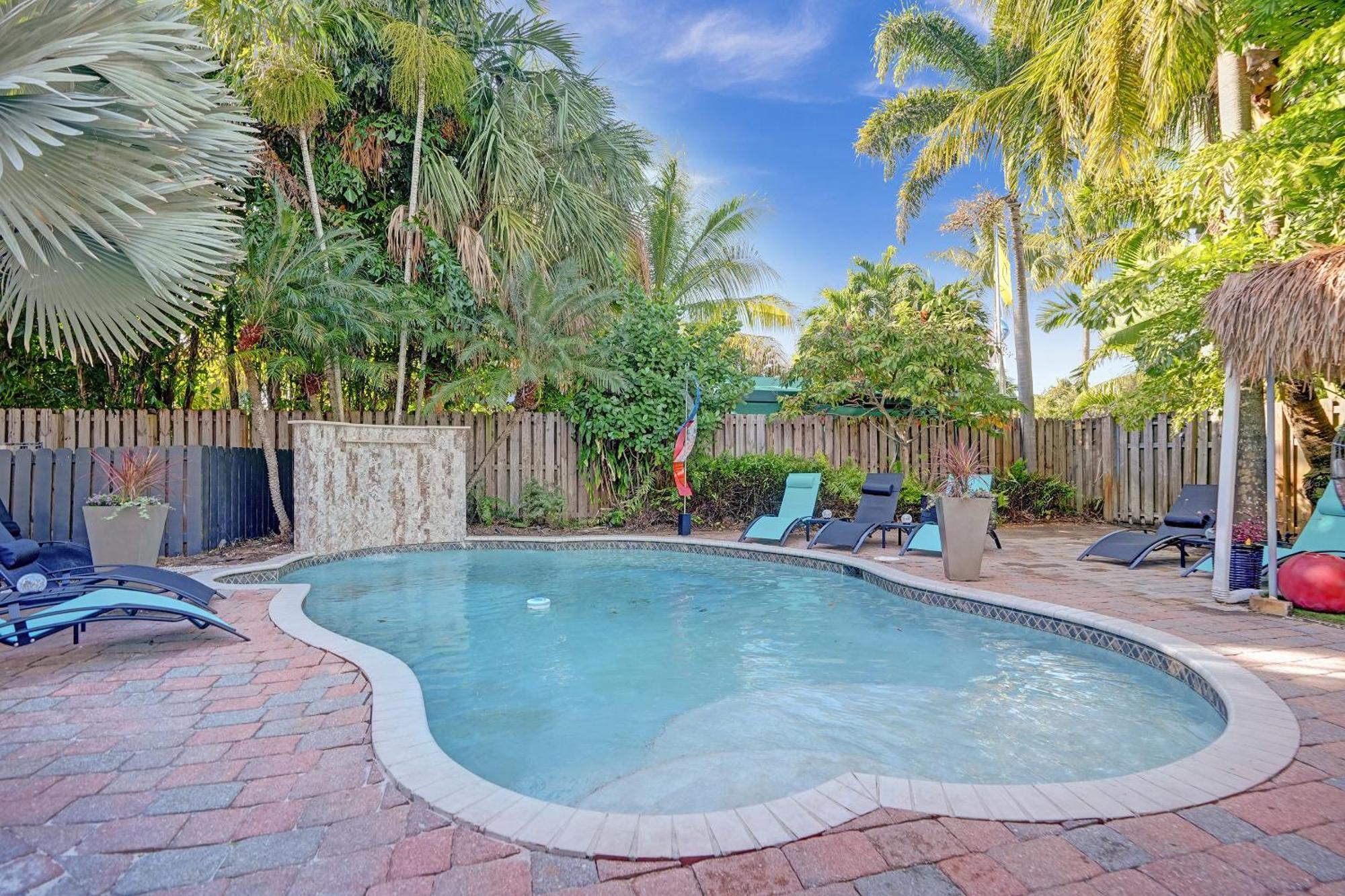 Kiki 3 - Men'S Clothing Optional Guest Houses Wilton Manors Экстерьер фото
