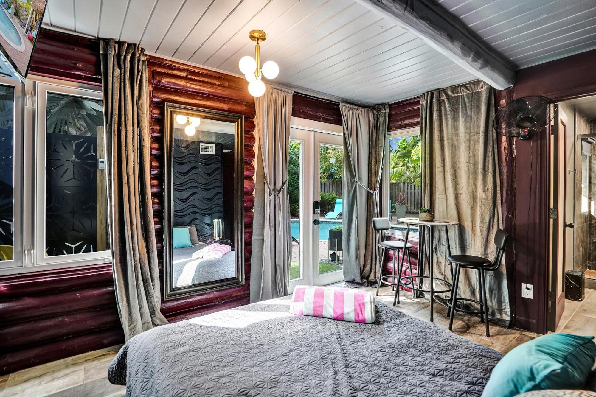 Kiki 3 - Men'S Clothing Optional Guest Houses Wilton Manors Экстерьер фото