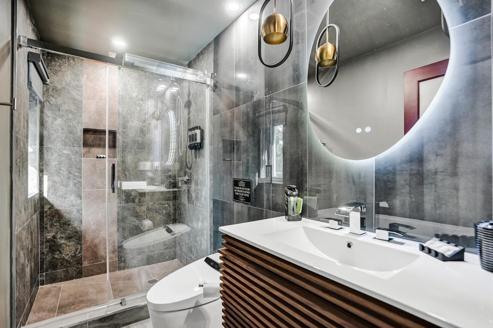 Kiki 3 - Men'S Clothing Optional Guest Houses Wilton Manors Экстерьер фото